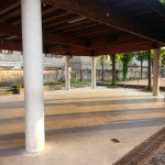 l'Agorà lo spiazzo-portico dove mettere le tavolate per le feste ed i tornei