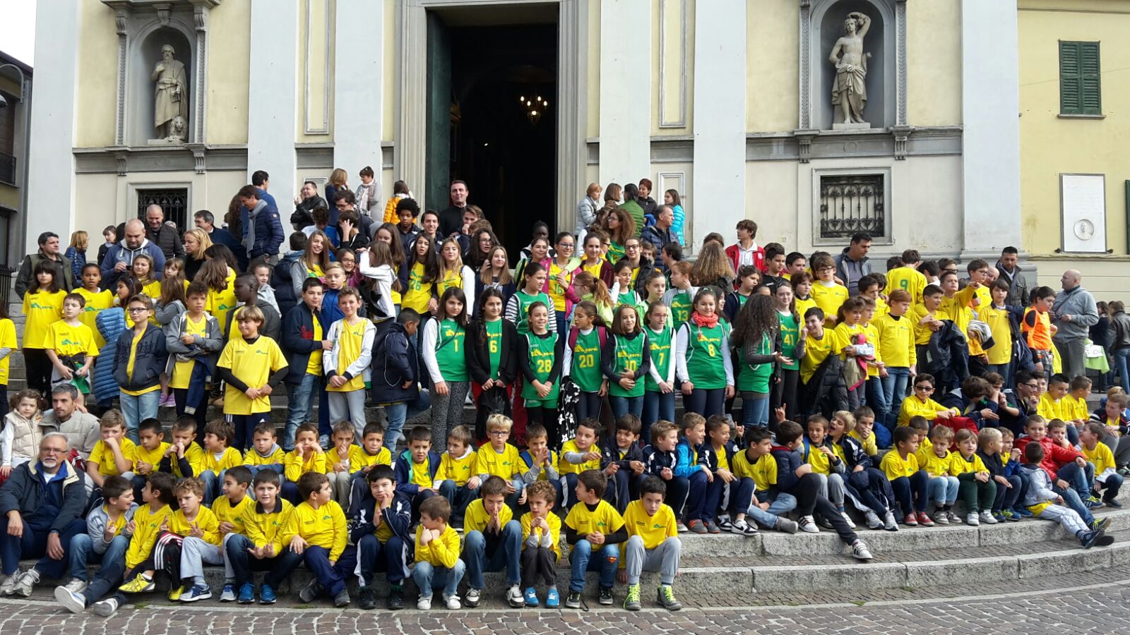 Solo Insieme Solo Insieme Stagione sportiva 2015/16